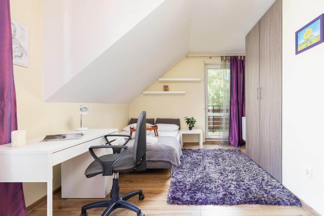 Ferienhaus Three-bedroom House Czarnochowice By Renters
